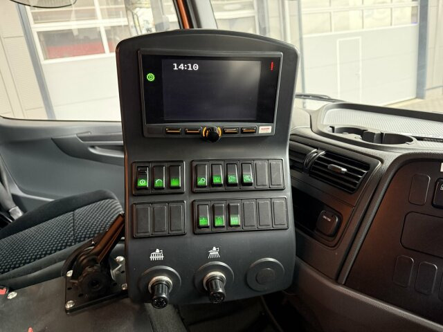 Mercedes-Benz Atego Kehrmaschine BUCHER CITYFANT 5000 - سياره كنس شوارع: صورة 4 Mercedes-Benz Atego Kehrmaschine BUCHER CITYFANT 5000 - سياره كنس شوارع: صورة 4