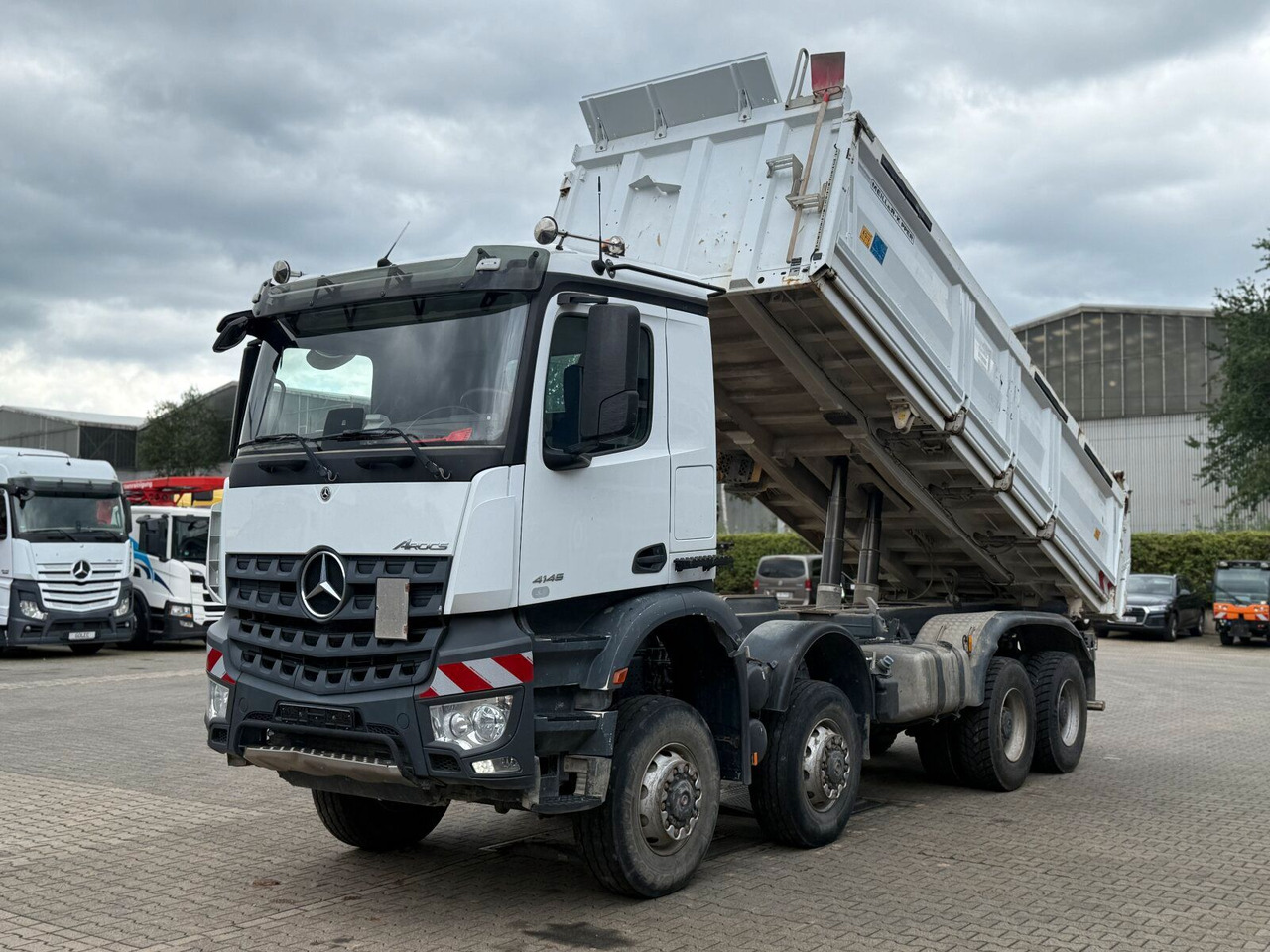 Mercedes-Benz Meiler Dreiseitenkipper Bordmatik - شاحنة قلاب: صورة 2 Mercedes-Benz Meiler Dreiseitenkipper Bordmatik - شاحنة قلاب: صورة 2
