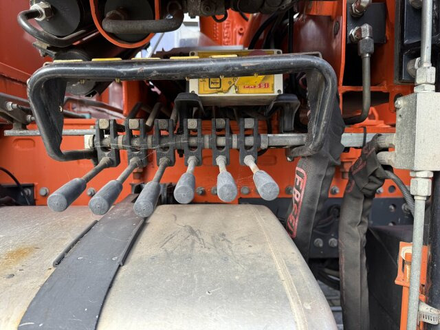 Renault Premium Lander Pritsche mit Kran FASSI - شاحنة كرين, شاحنات مسطحة: صورة 4 Renault Premium Lander Pritsche mit Kran FASSI - شاحنة كرين, شاحنات مسطحة: صورة 4