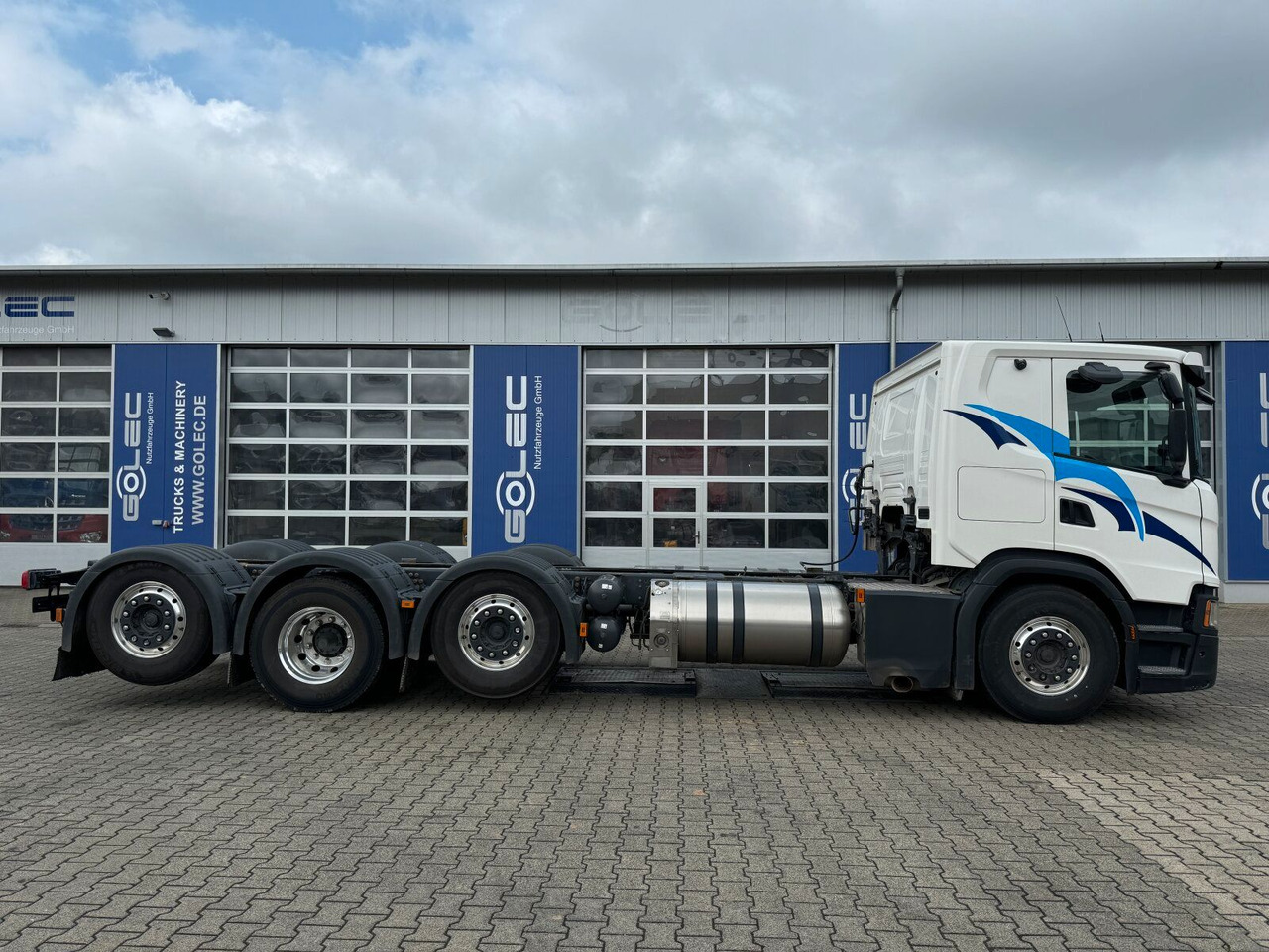 Scania G 410 B8x2*6 NB LNG Fahrgestell Nebenantrieb - شاحنة صهريج, شاحنة كرين: صورة 4 Scania G 410 B8x2*6 NB LNG Fahrgestell Nebenantrieb - شاحنة صهريج, شاحنة كرين: صورة 4