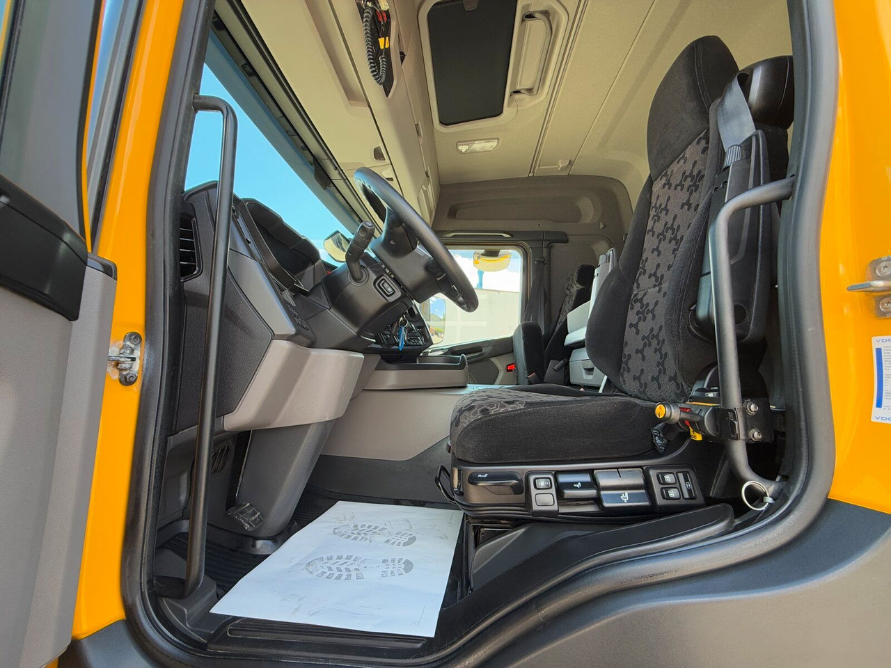 وحدة جر Scania G450 XT 4x4 Euro 6 SZM Kipphydraulik Blatt/ Luft: صورة 7
