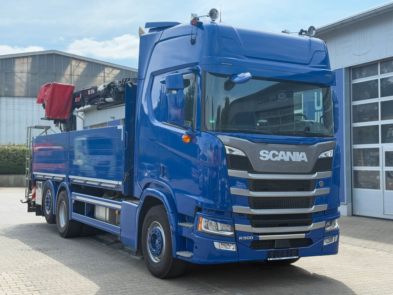 Scania R500 6x2 Pritsche mit Kran HIAB 177K PRO Scania R500 6x2 Pritsche mit Kran HIAB 177K PRO - شاحنات مسطحة, شاحنة كرين: صورة 1 Scania R500 6x2 Pritsche mit Kran HIAB 177K PRO Scania R500 6x2 Pritsche mit Kran HIAB 177K PRO - شاحنات مسطحة, شاحنة كرين: صورة 1