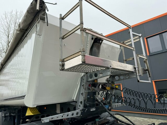 Schmitz Cargobull GOTHA SGF S3 10VLN Kippauflieger 3 Achs - قلابة نصف مقطورة نصف مقطورة قلابة: صورة 5 Schmitz Cargobull GOTHA SGF S3 10VLN Kippauflieger 3 Achs - قلابة نصف مقطورة نصف مقطورة قلابة: صورة 5