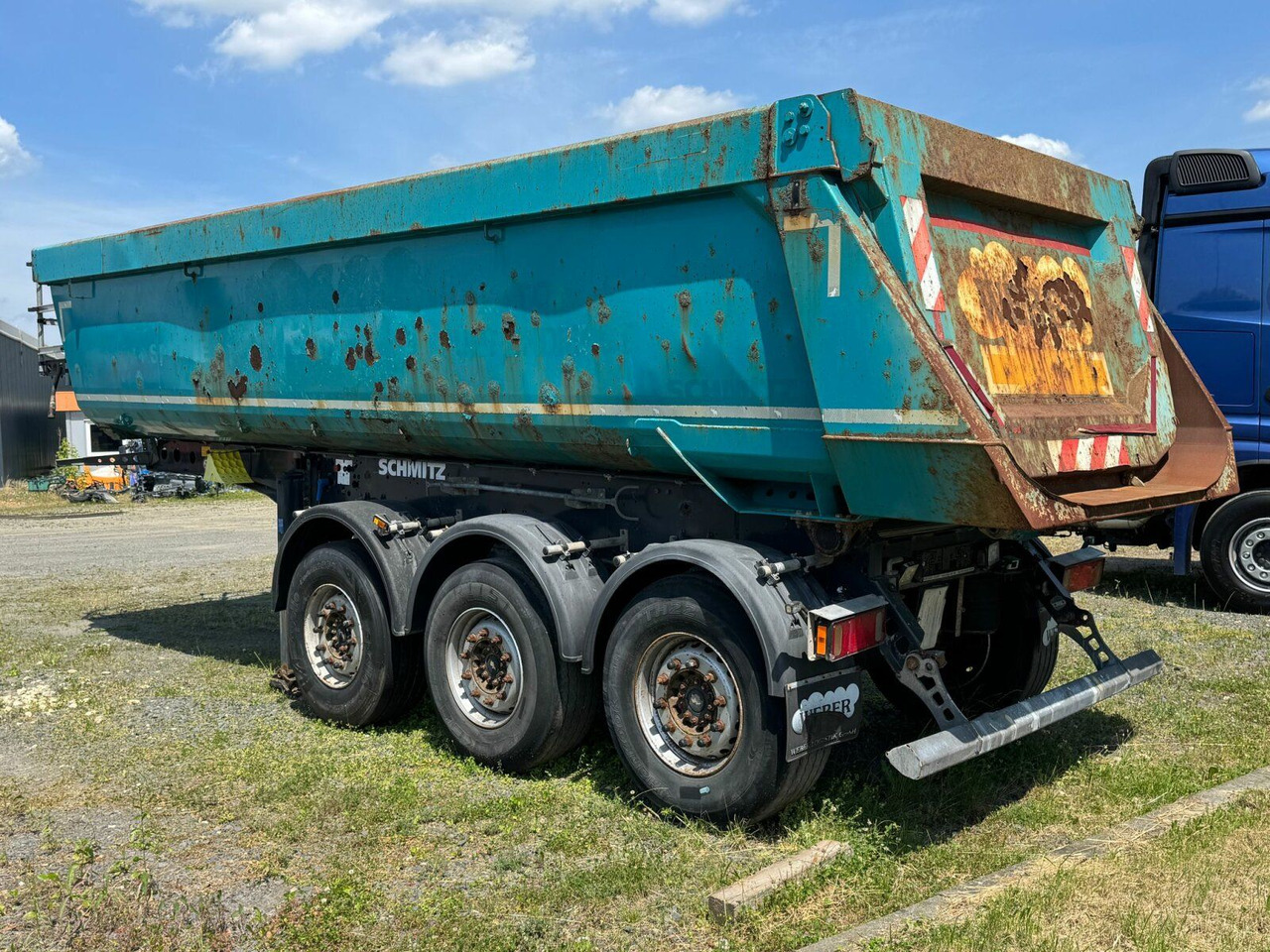 Schmitz Cargobull SKI 24 SL7.2 Kippauflieger 3 Achse - قلابة نصف مقطورة نصف مقطورة قلابة: صورة 5 Schmitz Cargobull SKI 24 SL7.2 Kippauflieger 3 Achse - قلابة نصف مقطورة نصف مقطورة قلابة: صورة 5