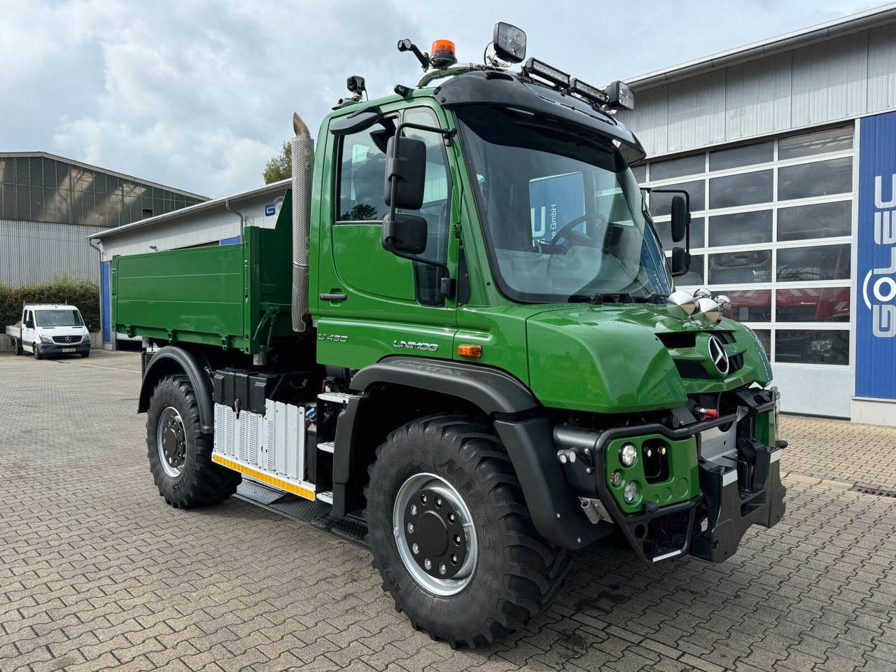 Unimog U430 Kipper mit Reifendruckregelanlage - شاحنة قلاب: صورة 1 Unimog U430 Kipper mit Reifendruckregelanlage - شاحنة قلاب: صورة 1