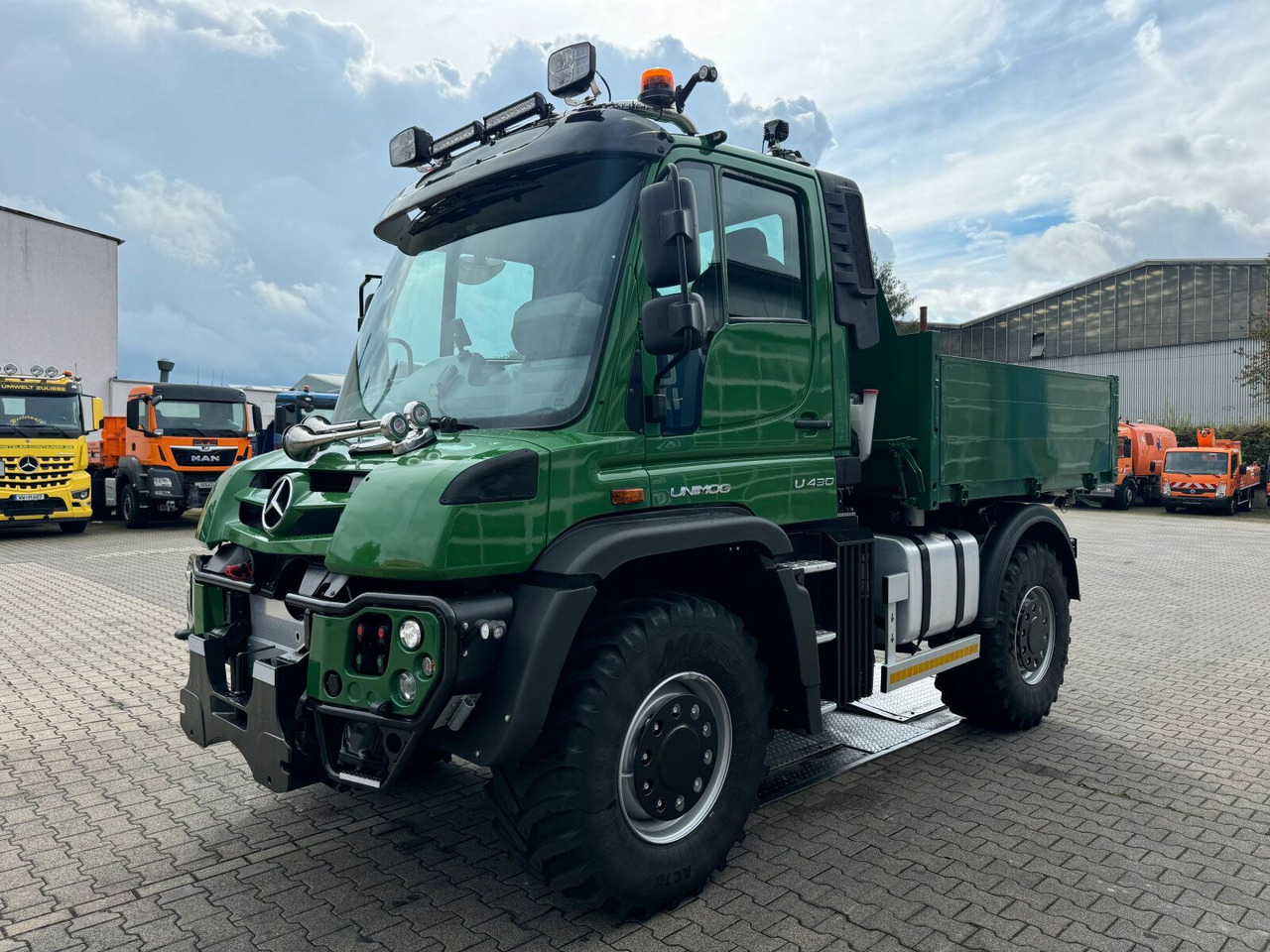 Unimog U430 Kipper mit Reifendruckregelanlage - شاحنة قلاب: صورة 3 Unimog U430 Kipper mit Reifendruckregelanlage - شاحنة قلاب: صورة 3