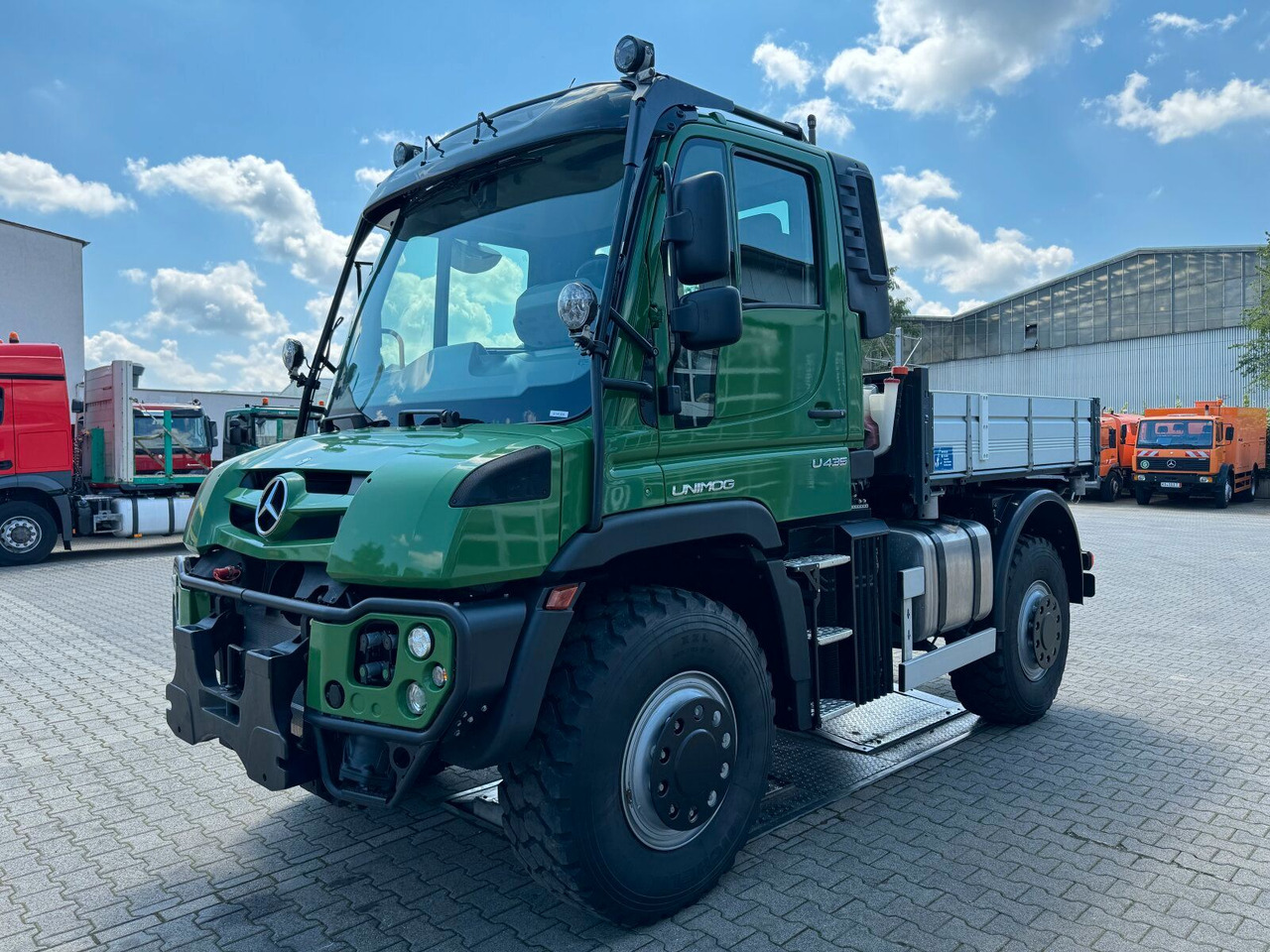 Unimog U435 Kipper mit Reifendruckregelanlage - شاحنة قلاب: صورة 2 Unimog U435 Kipper mit Reifendruckregelanlage - شاحنة قلاب: صورة 2