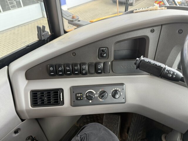 Volvo A25G Dumper 10.137 h Baujahr 2021 - آلات البناء: صورة 4 Volvo A25G Dumper 10.137 h Baujahr 2021 - آلات البناء: صورة 4