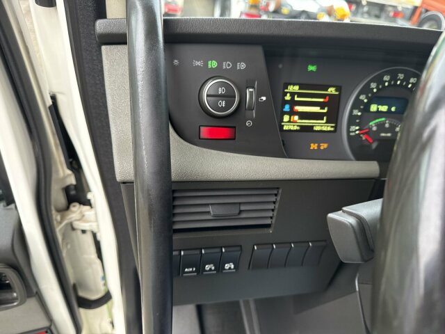 Volvo FH 510 8x4 Holztransporter Kran PENZ *Anhänger - شاحنة قطع الأشجار, شاحنة كرين: صورة 5 Volvo FH 510 8x4 Holztransporter Kran PENZ *Anhänger - شاحنة قطع الأشجار, شاحنة كرين: صورة 5