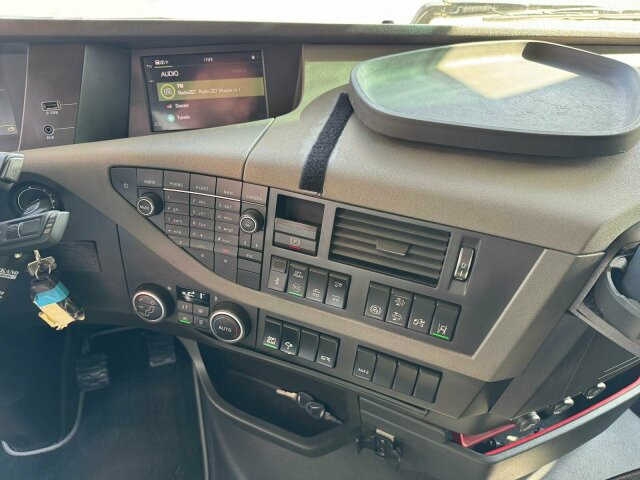 Volvo FH 540 6x2 Abrollkipper MEILLER RK 26.67 - شاحنة ذات خطاف: صورة 4 Volvo FH 540 6x2 Abrollkipper MEILLER RK 26.67 - شاحنة ذات خطاف: صورة 4