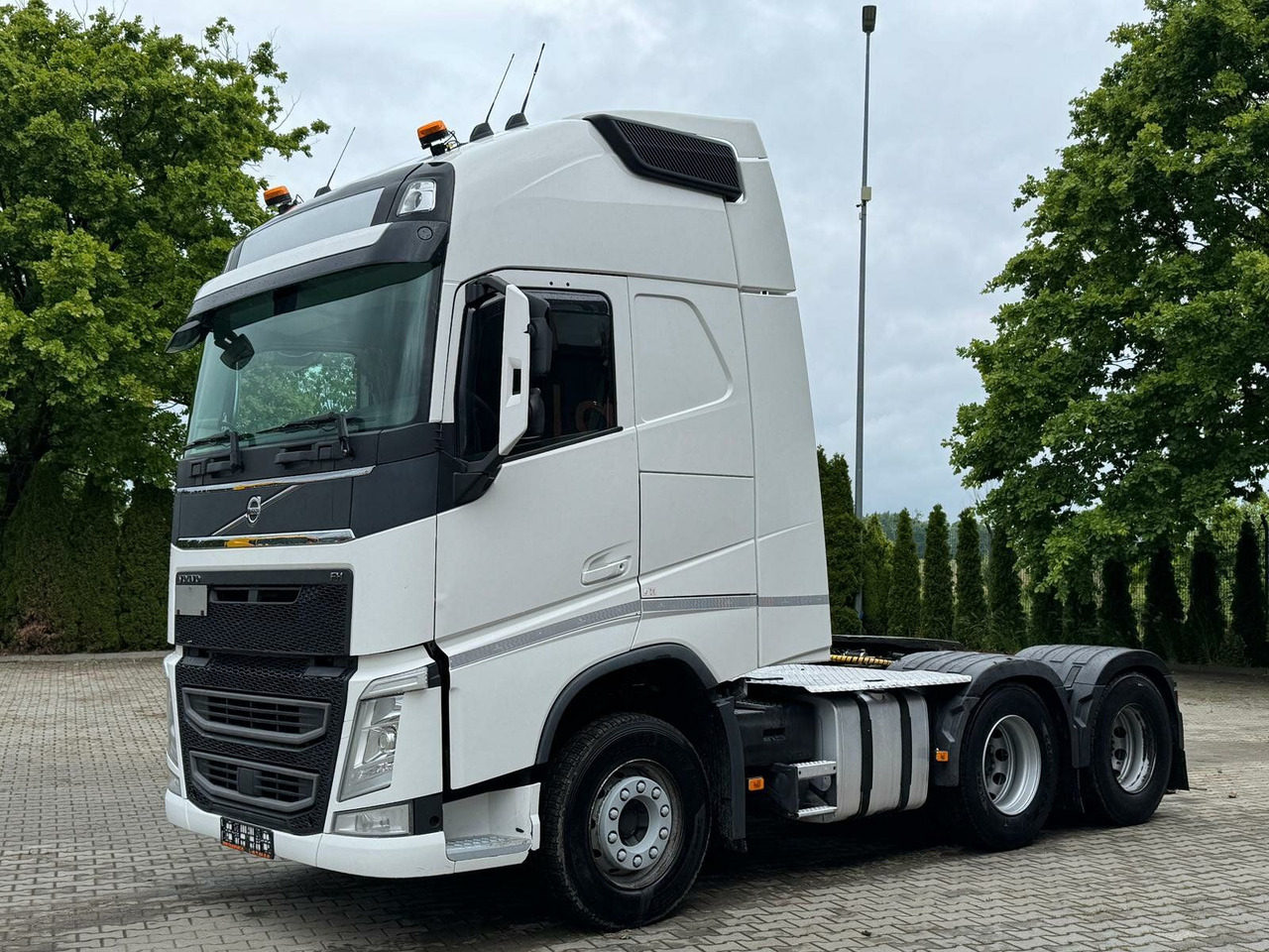 Volvo FH 540 6x4 EURO6 SZM - وحدة جر: صورة 2 Volvo FH 540 6x4 EURO6 SZM - وحدة جر: صورة 2