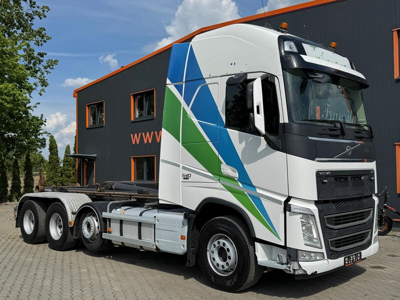 Volvo FH 540 8x4 Abrollkipper MEILLER RK 26.67 - شاحنة ذات خطاف: صورة 1 Volvo FH 540 8x4 Abrollkipper MEILLER RK 26.67 - شاحنة ذات خطاف: صورة 1