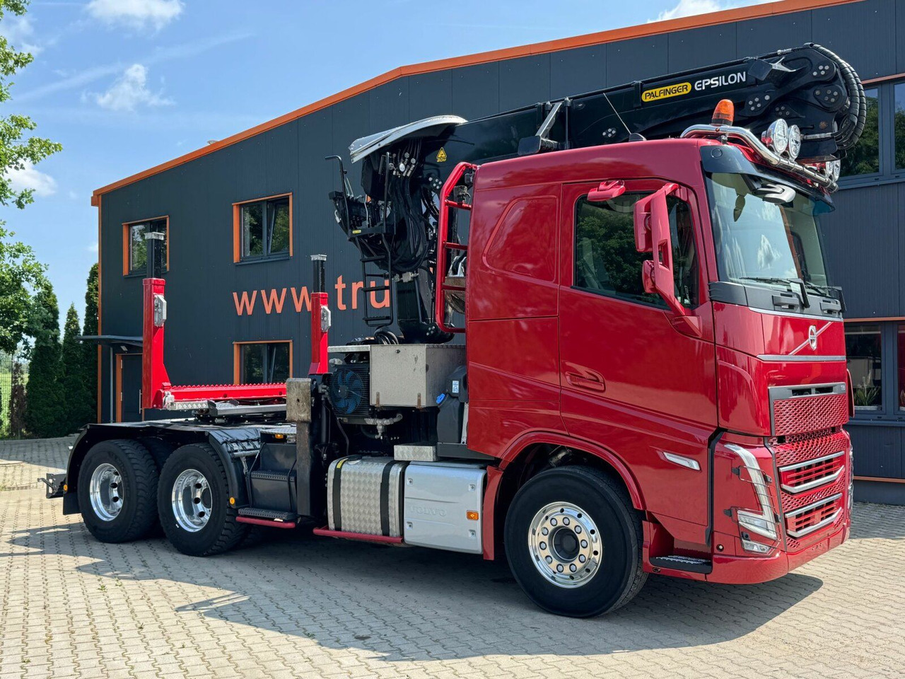 Volvo FH 550 6x4 Holztransporter Lang mit Kran Euro 6E - شاحنة قطع الأشجار, شاحنة كرين: صورة 2 Volvo FH 550 6x4 Holztransporter Lang mit Kran Euro 6E - شاحنة قطع الأشجار, شاحنة كرين: صورة 2