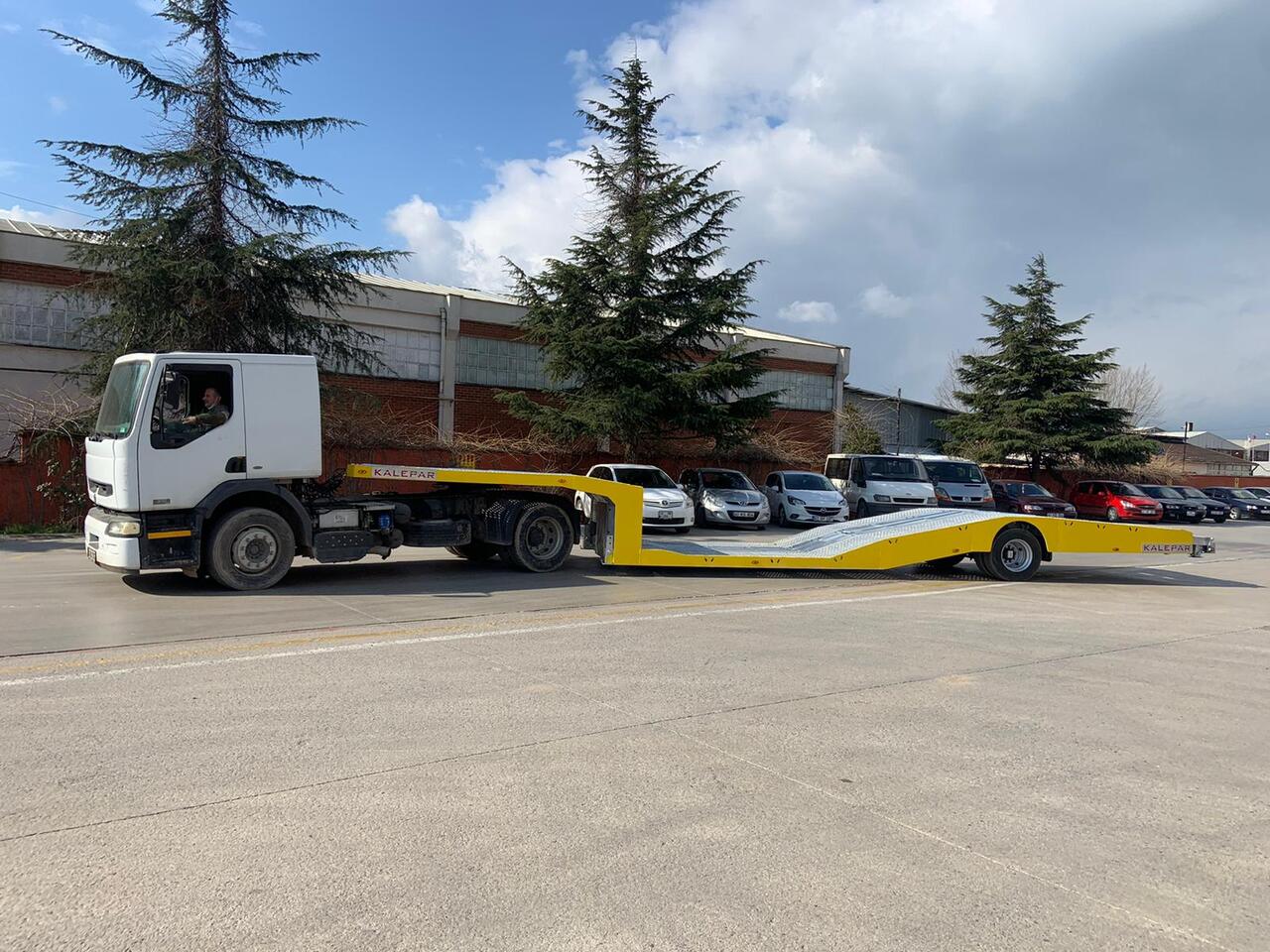 KALEPAR LKW/TRUCK TRANSPORTER - عربة منخفضة مسطحة نصف مقطورة: صورة 5 KALEPAR LKW/TRUCK TRANSPORTER - عربة منخفضة مسطحة نصف مقطورة: صورة 5