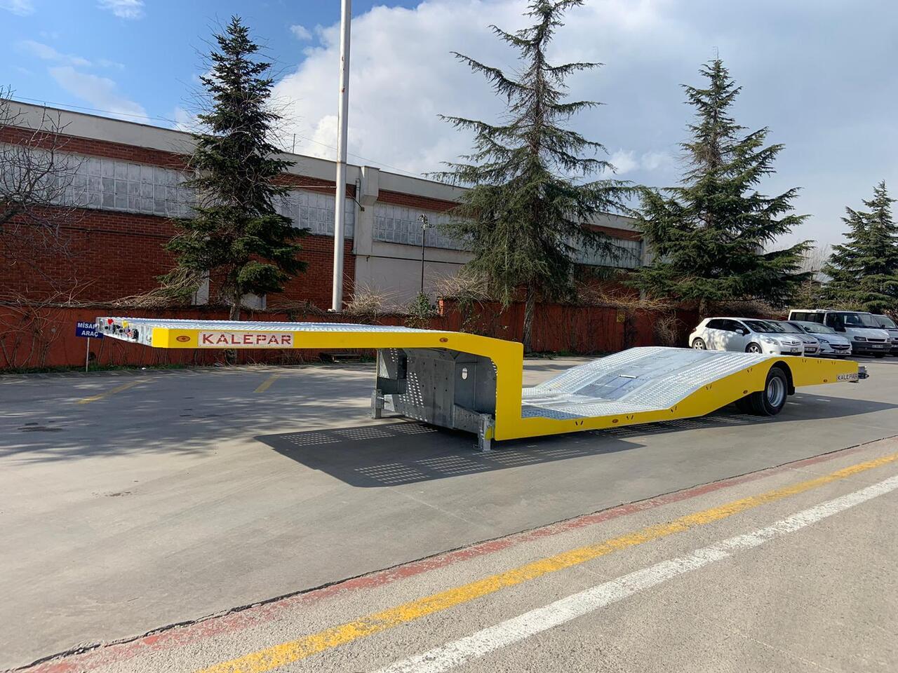 KALEPAR LKW/TRUCK TRANSPORTER - عربة منخفضة مسطحة نصف مقطورة: صورة 1 KALEPAR LKW/TRUCK TRANSPORTER - عربة منخفضة مسطحة نصف مقطورة: صورة 1