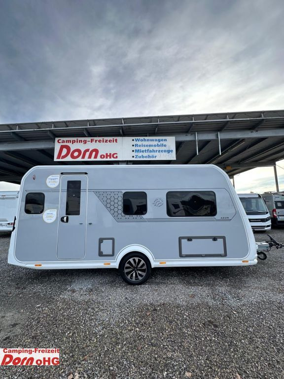 Knaus Azur 460 EU ehem. Messefahrzeug Knaus Azur 460 EU ehem. Messefahrzeug - كرفان سحب: صورة 1 Knaus Azur 460 EU ehem. Messefahrzeug Knaus Azur 460 EU ehem. Messefahrzeug - كرفان سحب: صورة 1