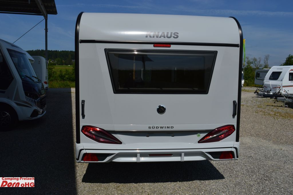 Knaus Südwind 500 EU 60 Years Dachklima - كرفان سحب: صورة 4 Knaus Südwind 500 EU 60 Years Dachklima - كرفان سحب: صورة 4