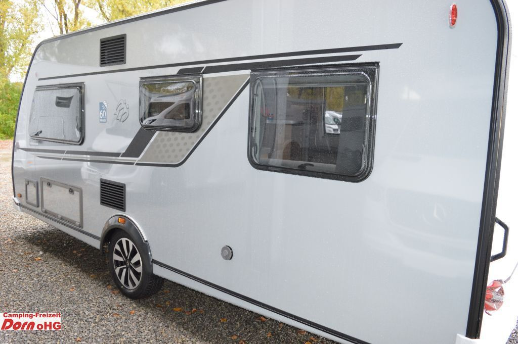 Knaus Südwind 500 FU 60 Years Gas Paket Knaus Südwind 500 FU 60 Years Gas Paket - كرفان سحب: صورة 4 Knaus Südwind 500 FU 60 Years Gas Paket Knaus Südwind 500 FU 60 Years Gas Paket - كرفان سحب: صورة 4