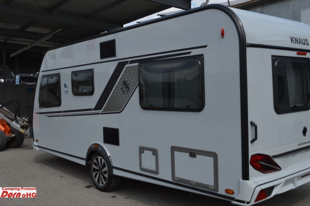 Knaus Südwind 500 UF 60 YEARS Alde Warmwasserheizung - كرفان سحب: صورة 4 Knaus Südwind 500 UF 60 YEARS Alde Warmwasserheizung - كرفان سحب: صورة 4