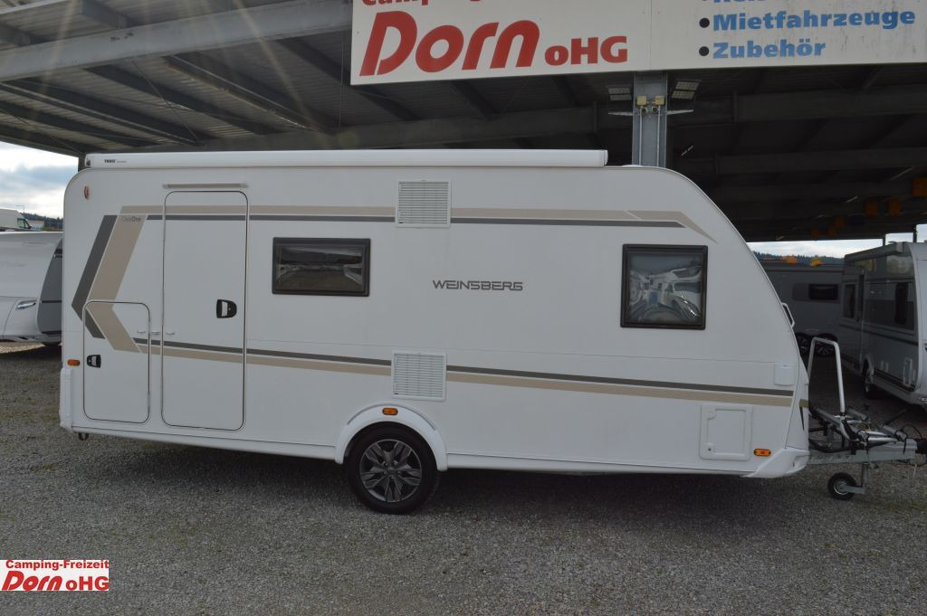 Weinsberg CaraOne 500 FDK Viel Ausstattung - كرفان سحب: صورة 1 Weinsberg CaraOne 500 FDK Viel Ausstattung - كرفان سحب: صورة 1