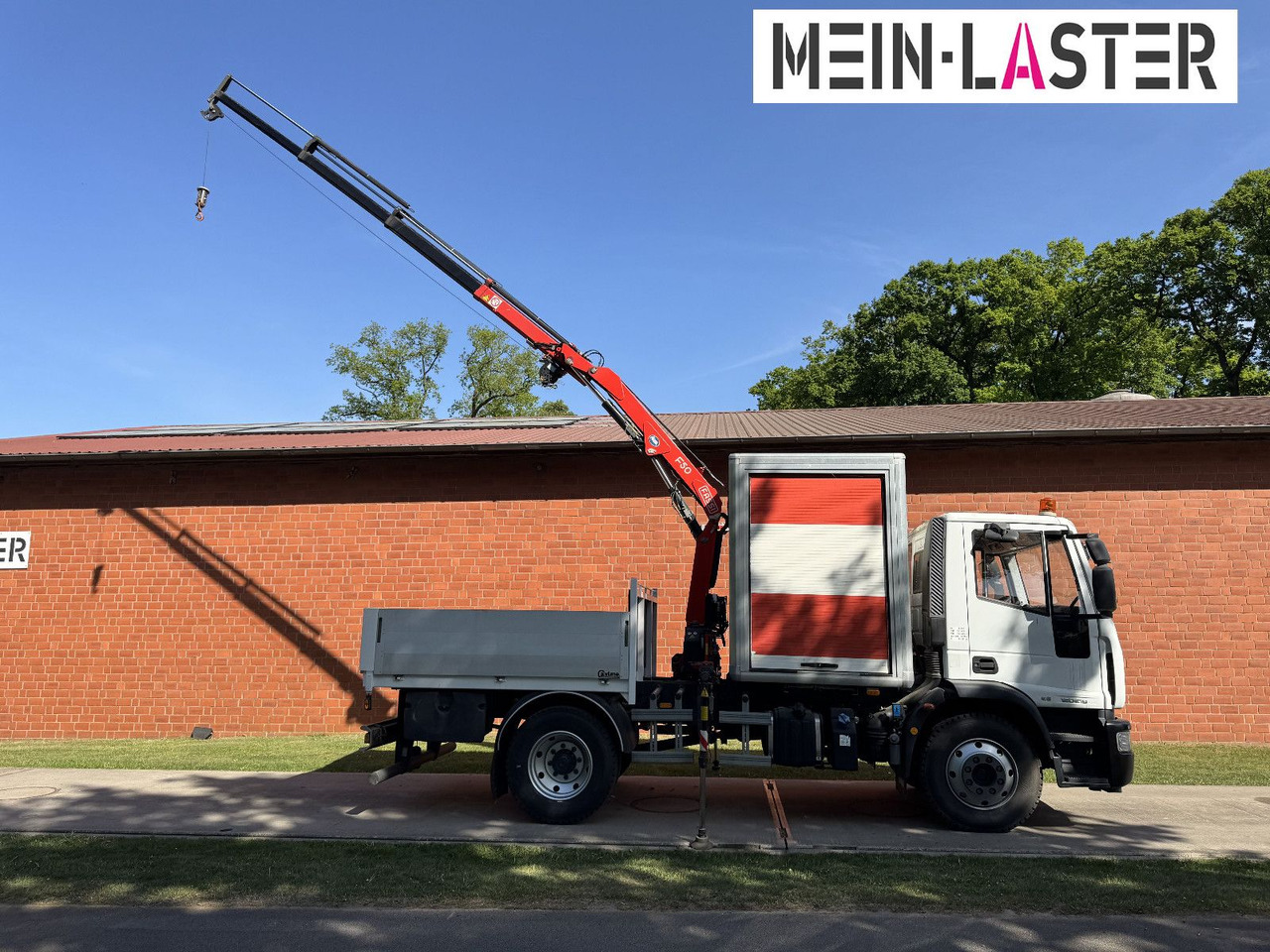 Iveco 120E18 Fassi F50 11m-480 Kg Seilwinde Fahrschule - شاحنة كرين: صورة 2 Iveco 120E18 Fassi F50 11m-480 Kg Seilwinde Fahrschule - شاحنة كرين: صورة 2