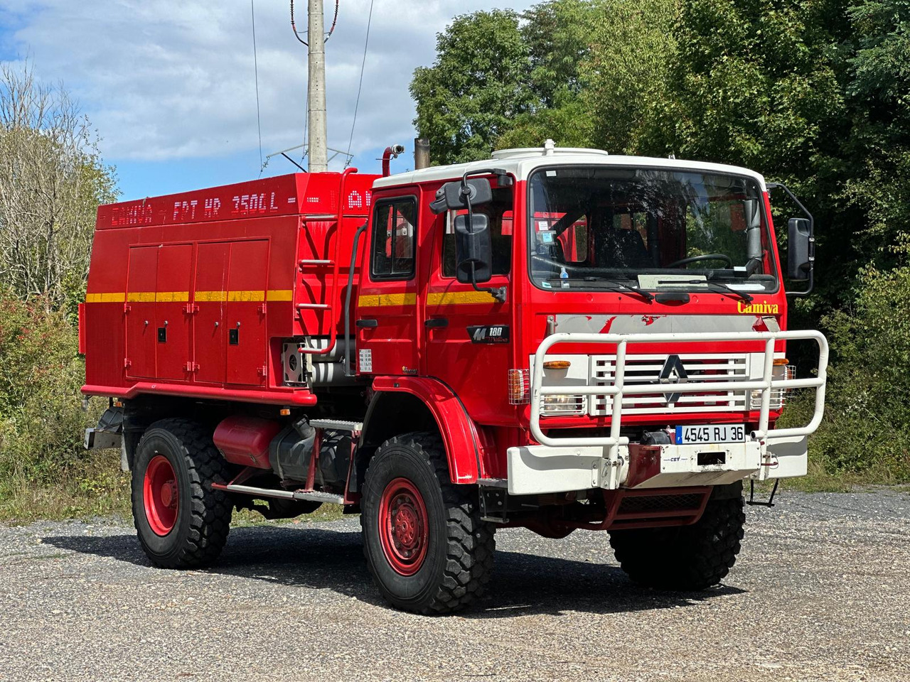 RENAULT M180 - سيارة إطفاء: صورة 2 RENAULT M180 - سيارة إطفاء: صورة 2