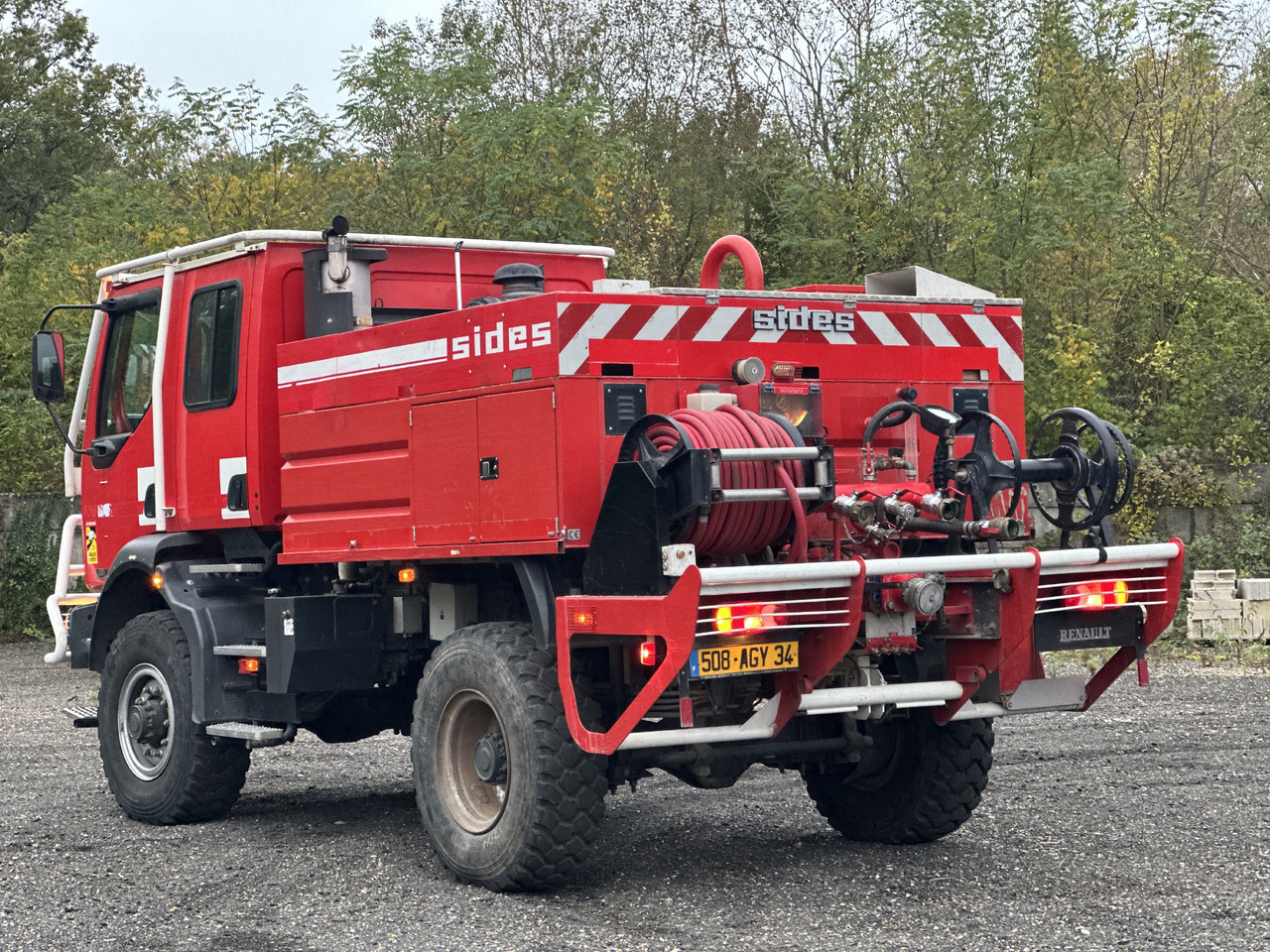 RENAULT Midlum 220 4x4 - سيارة إطفاء: صورة 4 RENAULT Midlum 220 4x4 - سيارة إطفاء: صورة 4