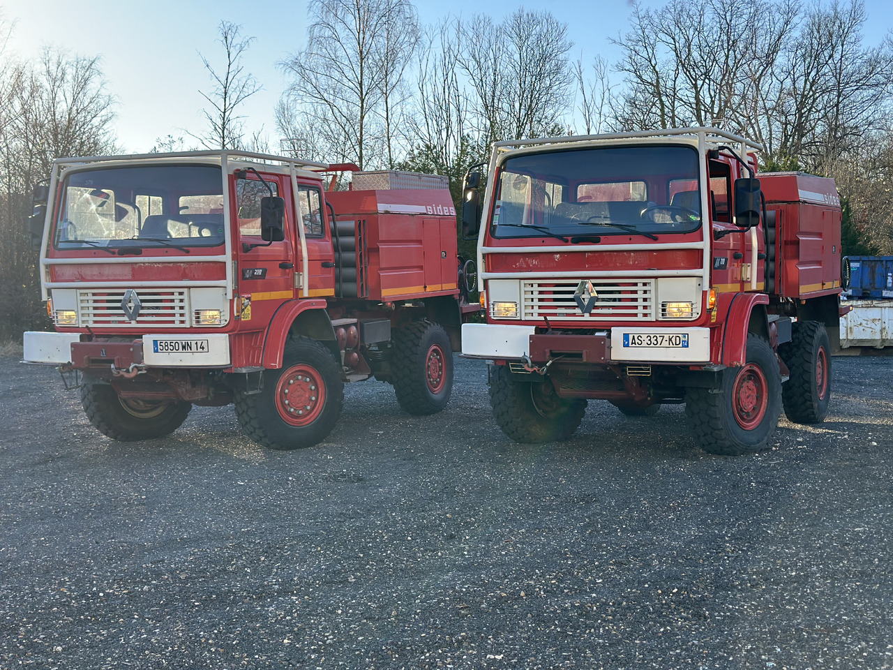 سيارة إطفاء Renault M 210: صورة 15