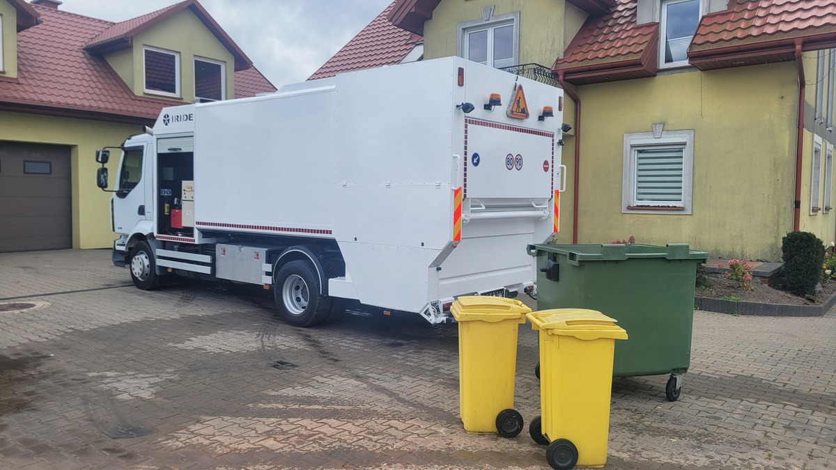 Renault Midlum CONTAINER WEASHER LAVACASSONETTI MYJKA - شاحنة النفايات: صورة 2 Renault Midlum CONTAINER WEASHER LAVACASSONETTI MYJKA - شاحنة النفايات: صورة 2