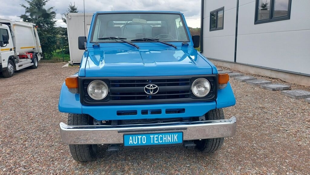 Toyota Land Cruiser COMBI HYDRO CLEANER 4x4 - شاحنة الشفط: صورة 3 Toyota Land Cruiser COMBI HYDRO CLEANER 4x4 - شاحنة الشفط: صورة 3