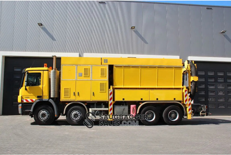 Mercedes-Benz Actros 4160 V8 RSP 3T 2014 Saugbagger - شاحنة الشفط: صورة 2 Mercedes-Benz Actros 4160 V8 RSP 3T 2014 Saugbagger - شاحنة الشفط: صورة 2