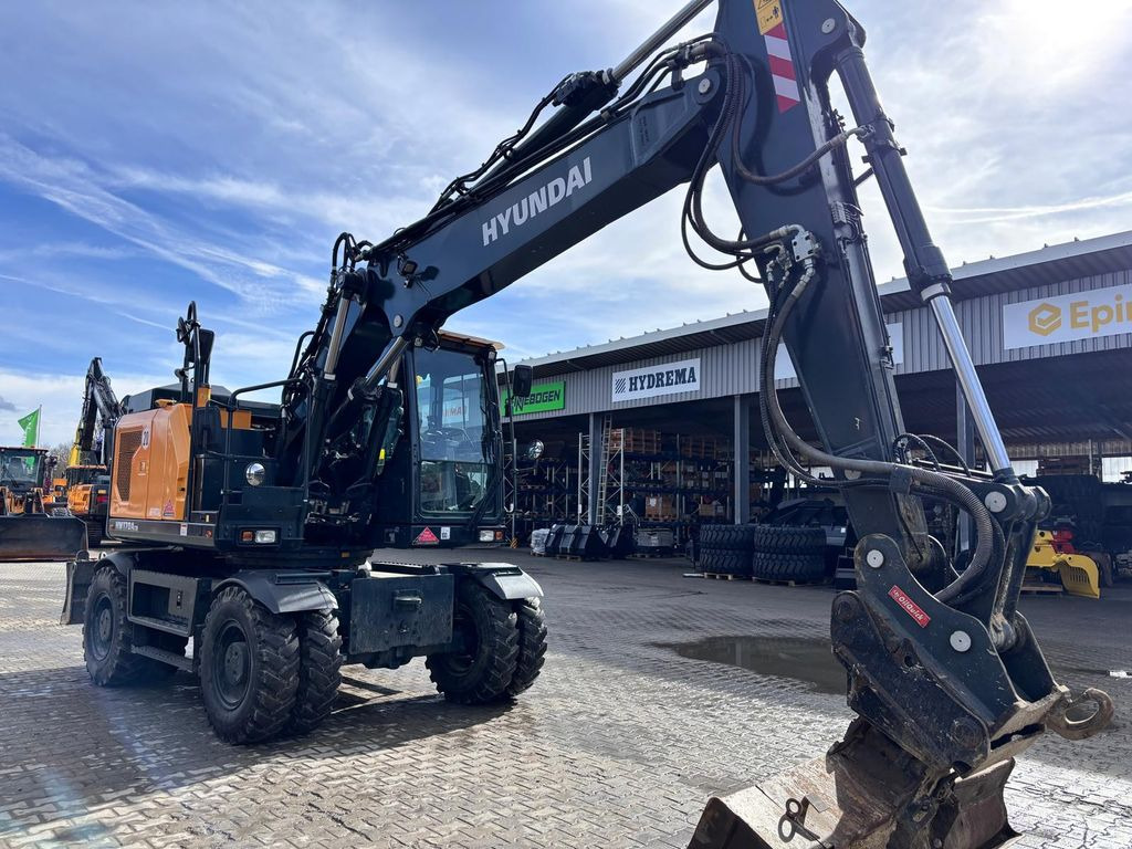 Hyundai HW170ACR Hyundai HW170ACR - حفارة دولاب: صورة 2 Hyundai HW170ACR Hyundai HW170ACR - حفارة دولاب: صورة 2