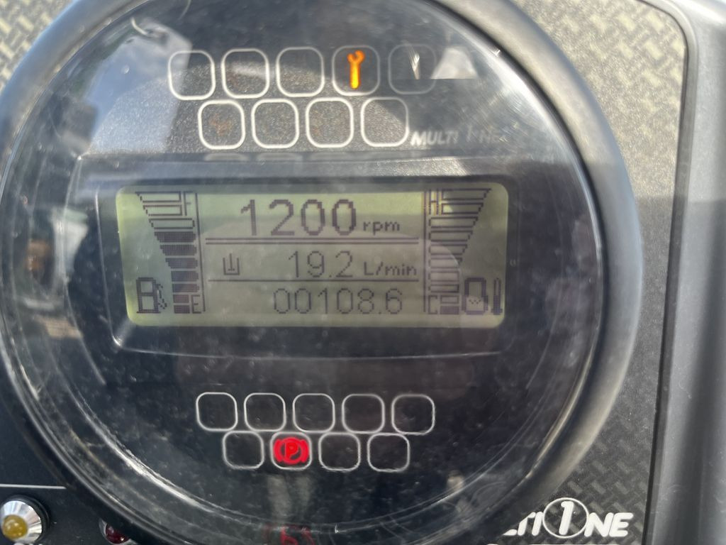 Multione 11.6 K Multione 11.6 K - اللودر بعجل: صورة 5 Multione 11.6 K Multione 11.6 K - اللودر بعجل: صورة 5