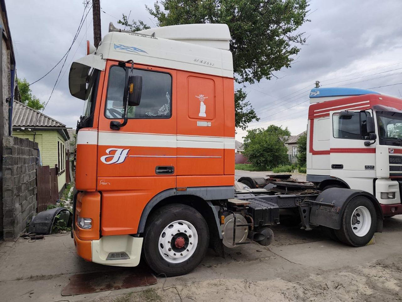 DAF XF 95.430 - وحدة جر: صورة 2 DAF XF 95.430 - وحدة جر: صورة 2