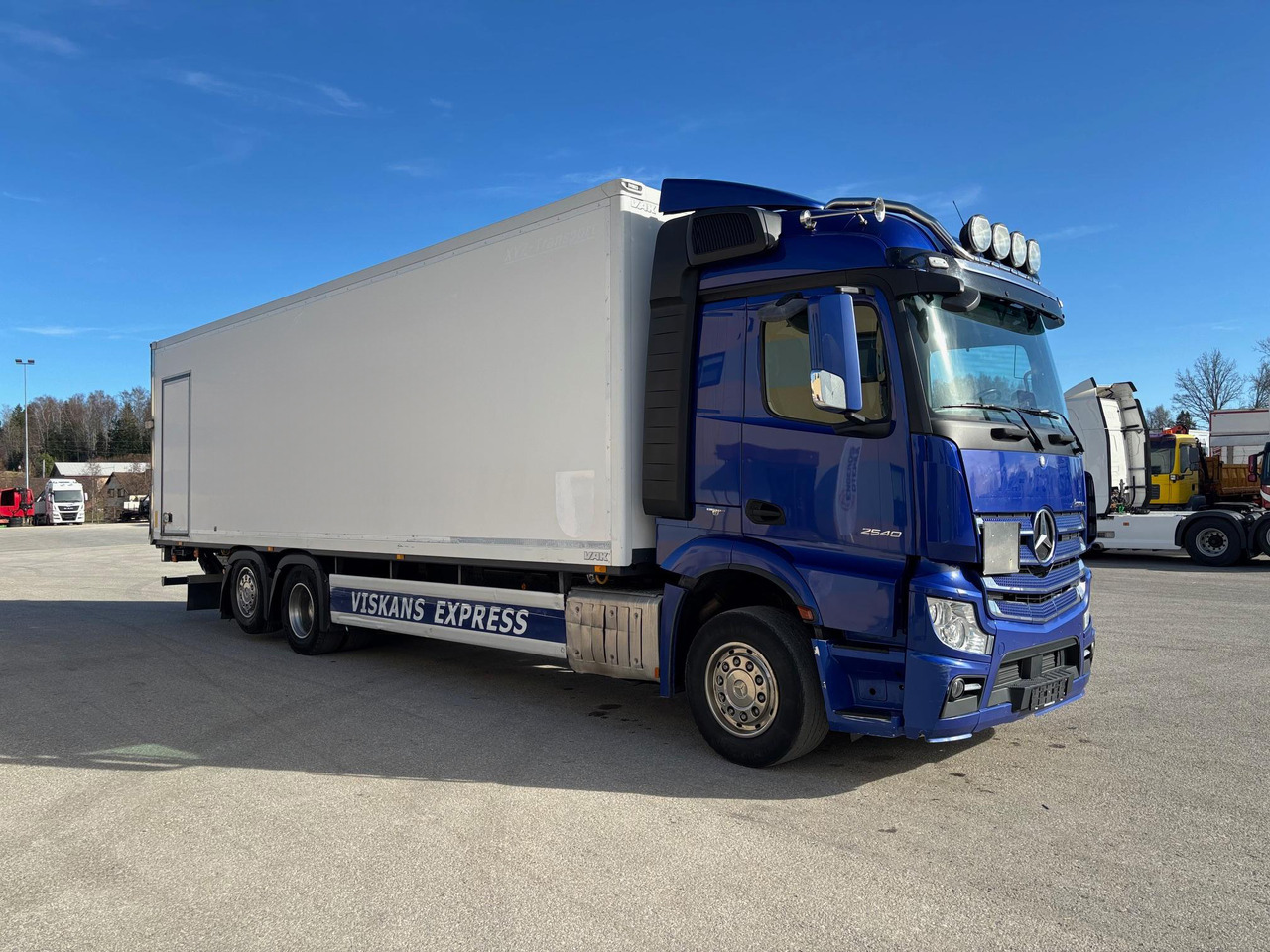 MERCEDES-BENZ ACTROS 2540 - شاحنة مقفلة: صورة 1 MERCEDES-BENZ ACTROS 2540 - شاحنة مقفلة: صورة 1