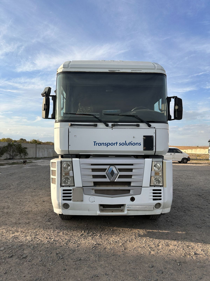 RENAULT Magnum 440 | ID1641S - وحدة جر: صورة 2 RENAULT Magnum 440 | ID1641S - وحدة جر: صورة 2