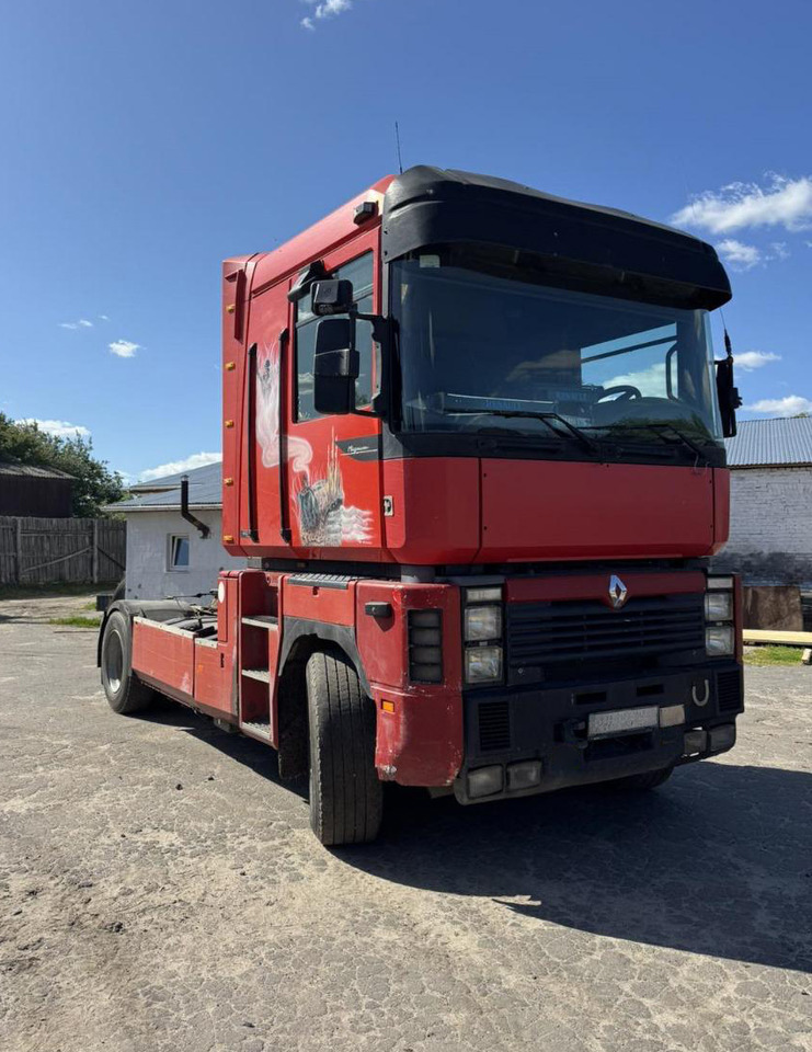 RENAULT Magnum 440 - وحدة جر: صورة 1 RENAULT Magnum 440 - وحدة جر: صورة 1