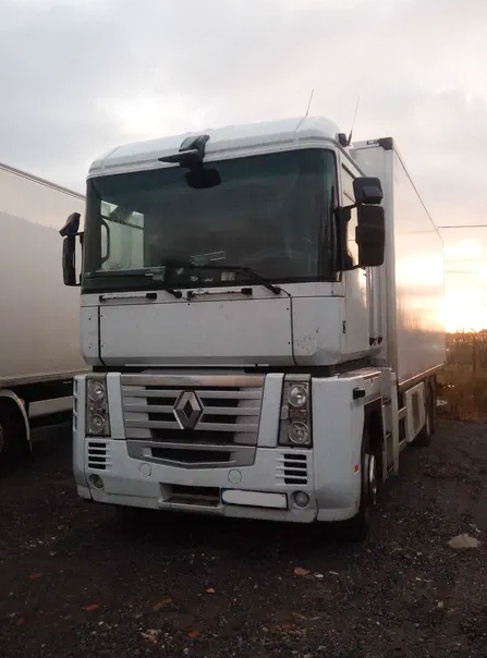 RENAULT Magnum 460 - شاحنة الفريزر: صورة 1 RENAULT Magnum 460 - شاحنة الفريزر: صورة 1