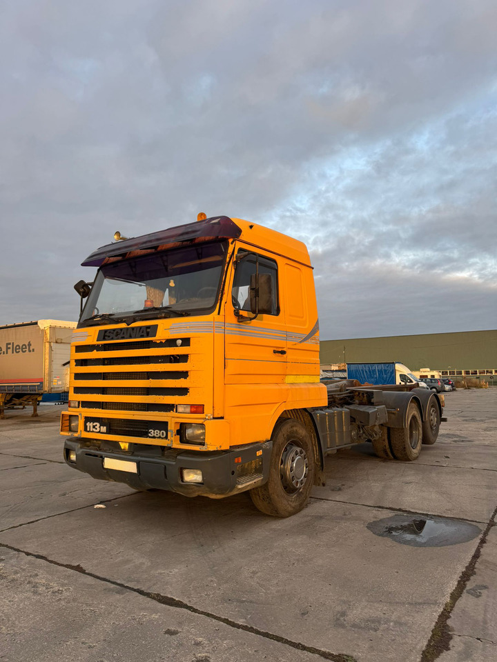 SCANIA 113M 380 - وحدة جر: صورة 3 SCANIA 113M 380 - وحدة جر: صورة 3