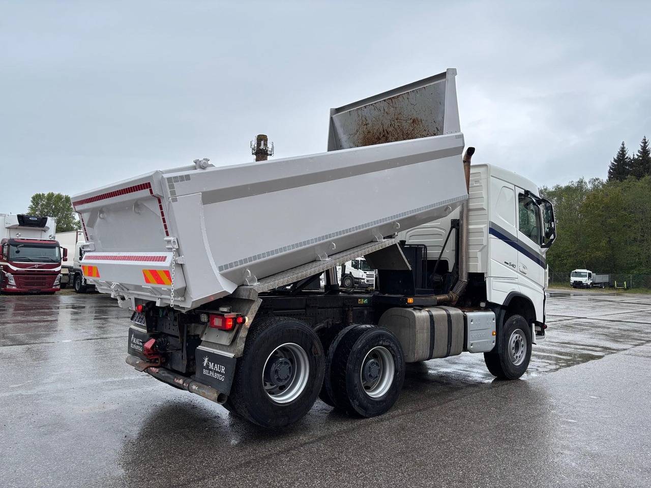 VOLVO FH540 - شاحنة قلاب: صورة 4 VOLVO FH540 - شاحنة قلاب: صورة 4