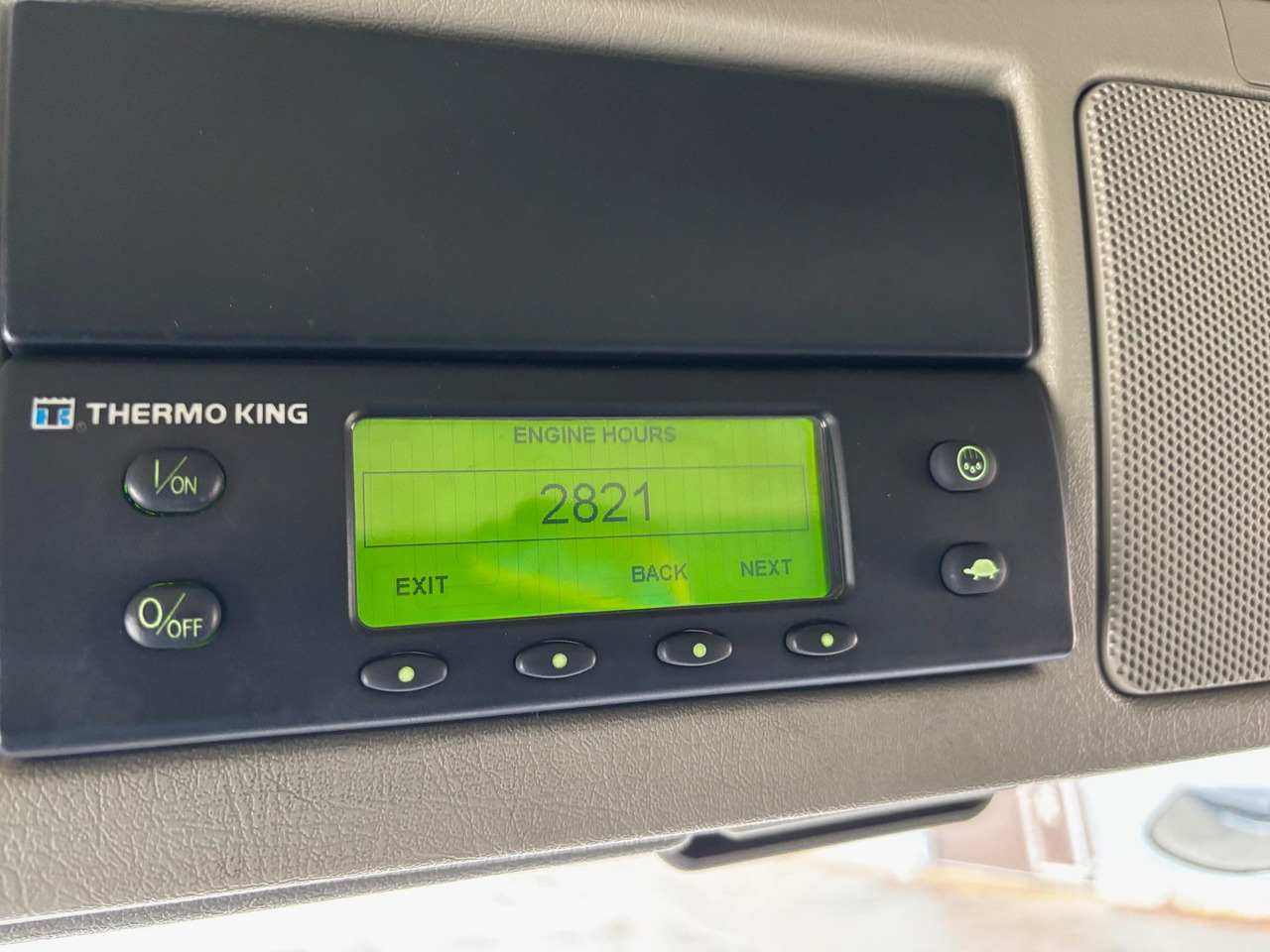 شاحنة الفريزر VOLVO FM330: صورة 19