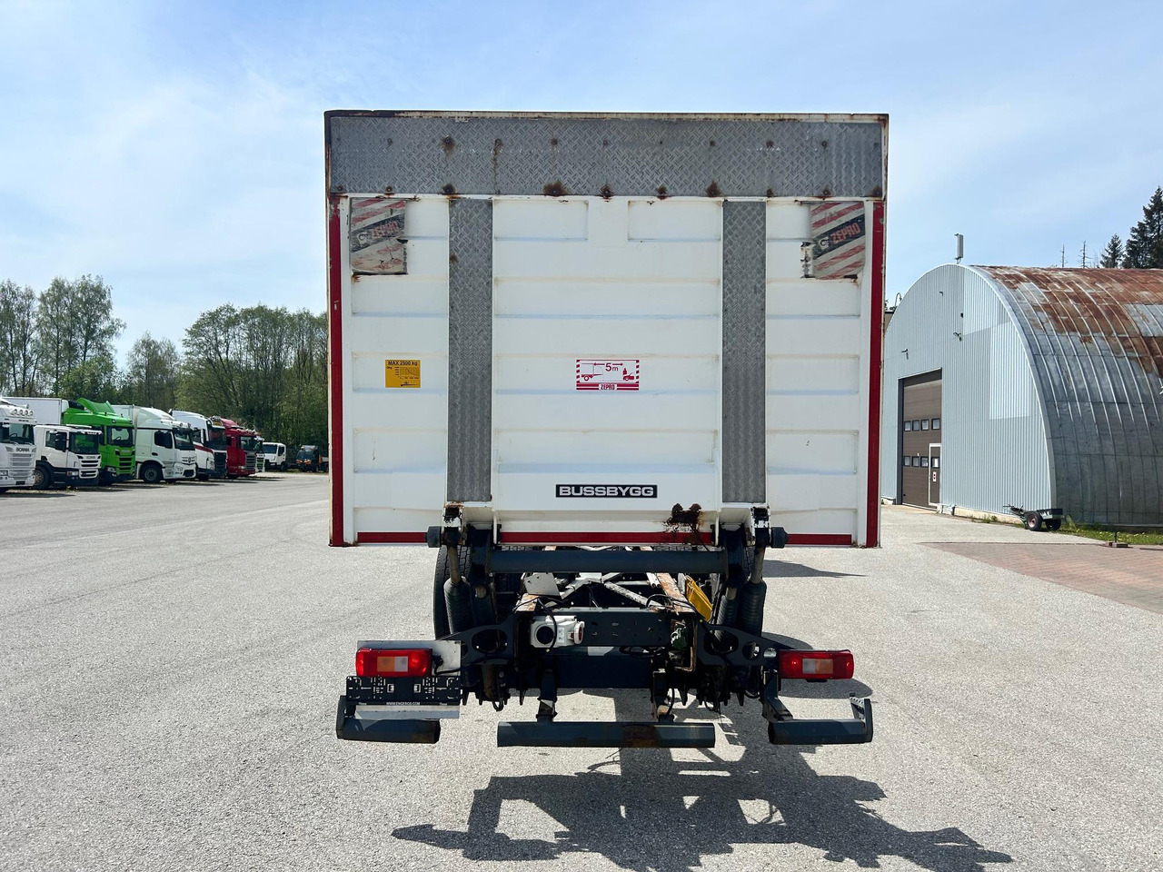 VOLVO FM500 - شاحنة هيكل كابينة: صورة 5 VOLVO FM500 - شاحنة هيكل كابينة: صورة 5
