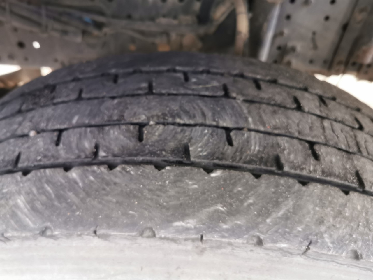 IVECO AS440S46T/P Kipphydraulik - وحدة جر: صورة 3 IVECO AS440S46T/P Kipphydraulik - وحدة جر: صورة 3