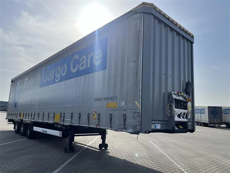 Krone 150x 2015 XL MEGA P400 HUCKEPACK - نصف مقطورة صندوق مغلق: صورة 1 Krone 150x 2015 XL MEGA P400 HUCKEPACK - نصف مقطورة صندوق مغلق: صورة 1