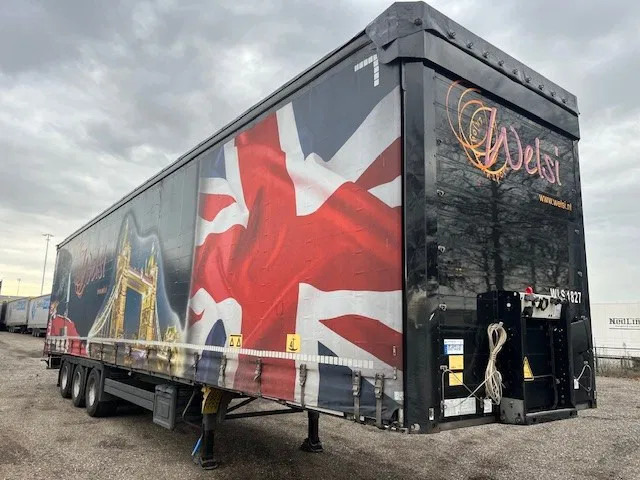 Schmitz Cargobull 5x 2018 XL vario SCB mega curtain siders with alu side boards - نصف مقطورة صندوق مغلق: صورة 1 Schmitz Cargobull 5x 2018 XL vario SCB mega curtain siders with alu side boards - نصف مقطورة صندوق مغلق: صورة 1