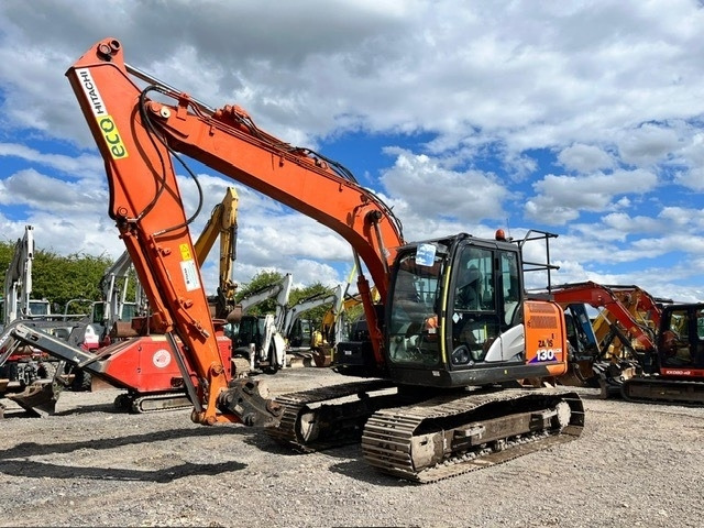Hitachi ZX 130 LC N-6 - حفار زحاف: صورة 4 Hitachi ZX 130 LC N-6 - حفار زحاف: صورة 4