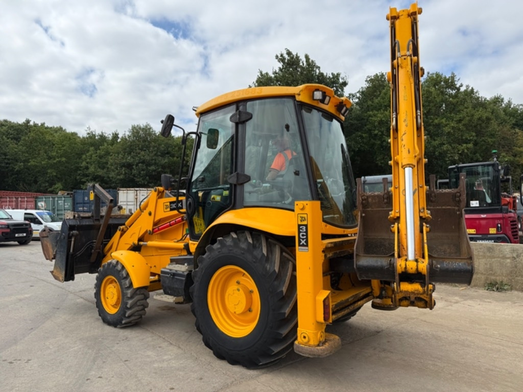جرافة حفار JCB 3 CX: صورة 7