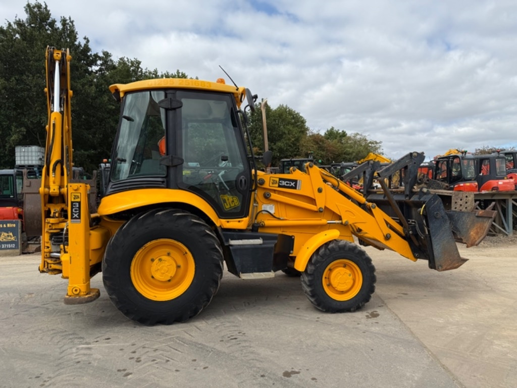 JCB 3 CX - جرافة حفار: صورة 1 JCB 3 CX - جرافة حفار: صورة 1