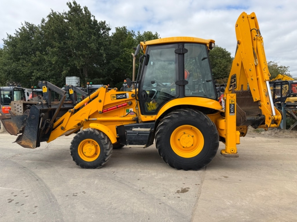 جرافة حفار JCB 3 CX: صورة 8
