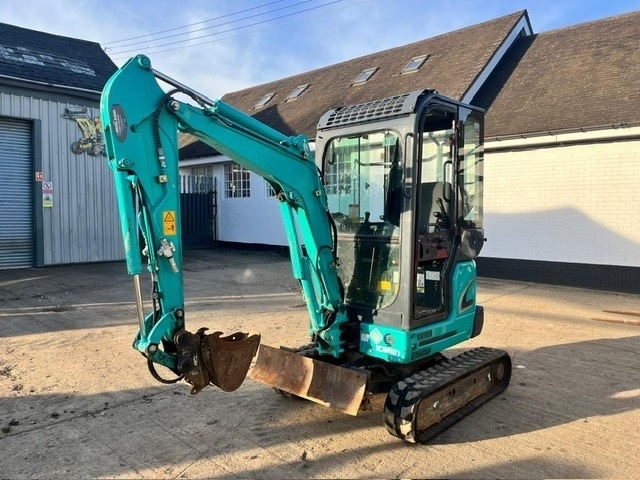 Kobelco SK 17 SR-3 - حفارة مُصَّغرة: صورة 4 Kobelco SK 17 SR-3 - حفارة مُصَّغرة: صورة 4
